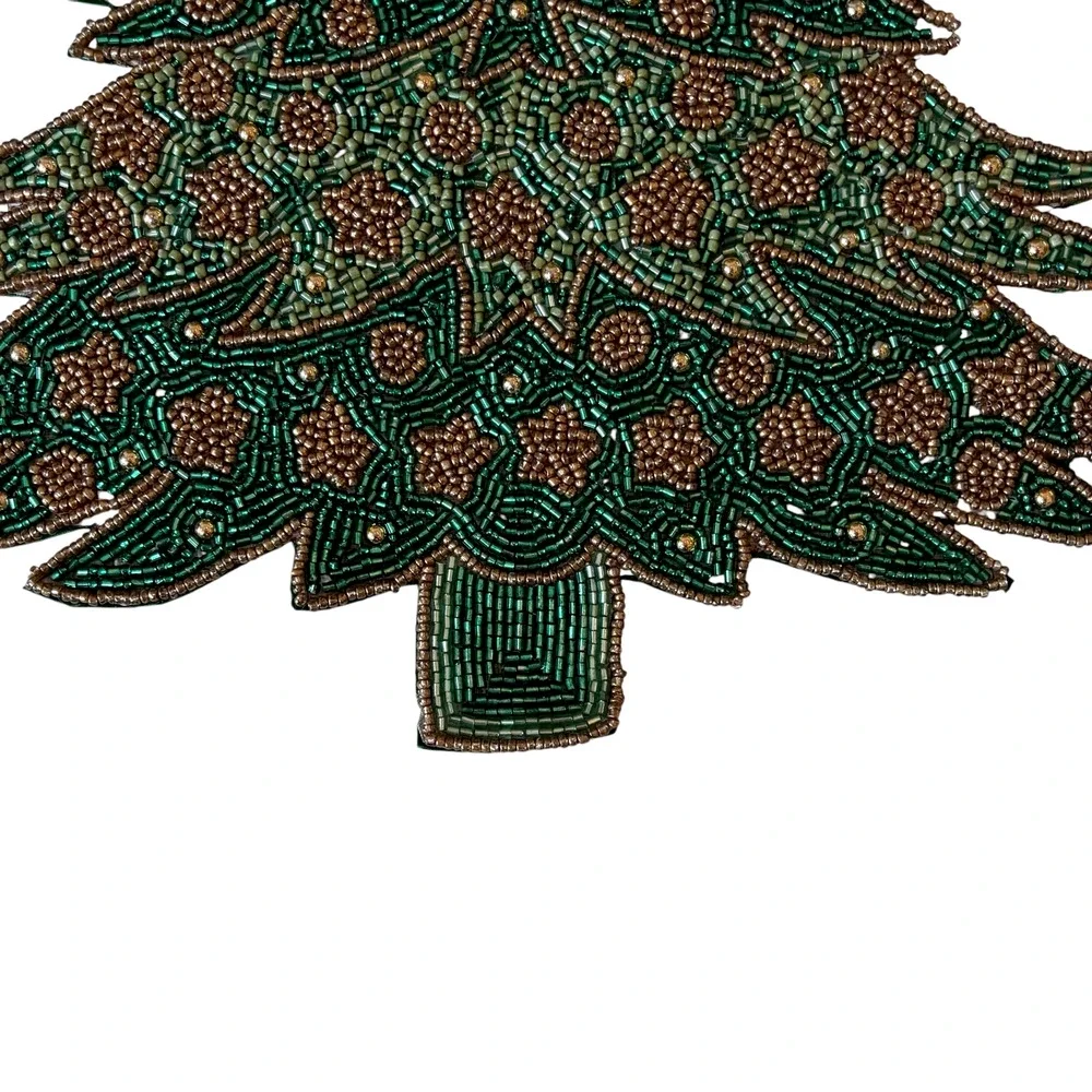 2pc Nicole Miller Beaded Christmas Tree Placemats Green Gold Holiday Glam NEW